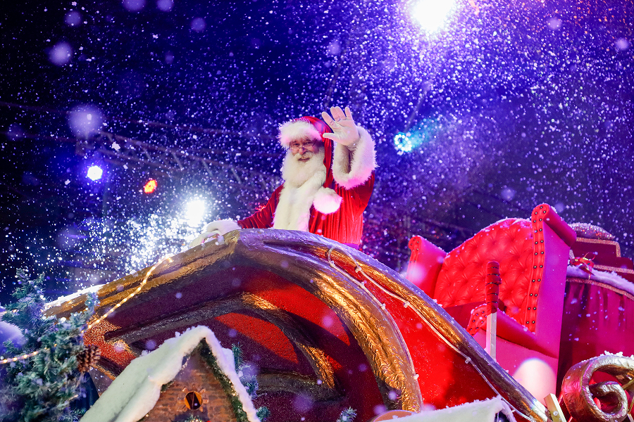 O Grande Desfile de Natal - Evento Principal do Natal Luz de Gramado