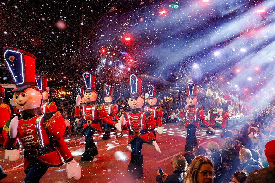 O Grande Desfile de Natal - Imagem 3